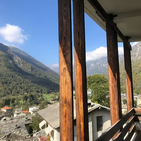 In Montagna Con Vista Panoramica *